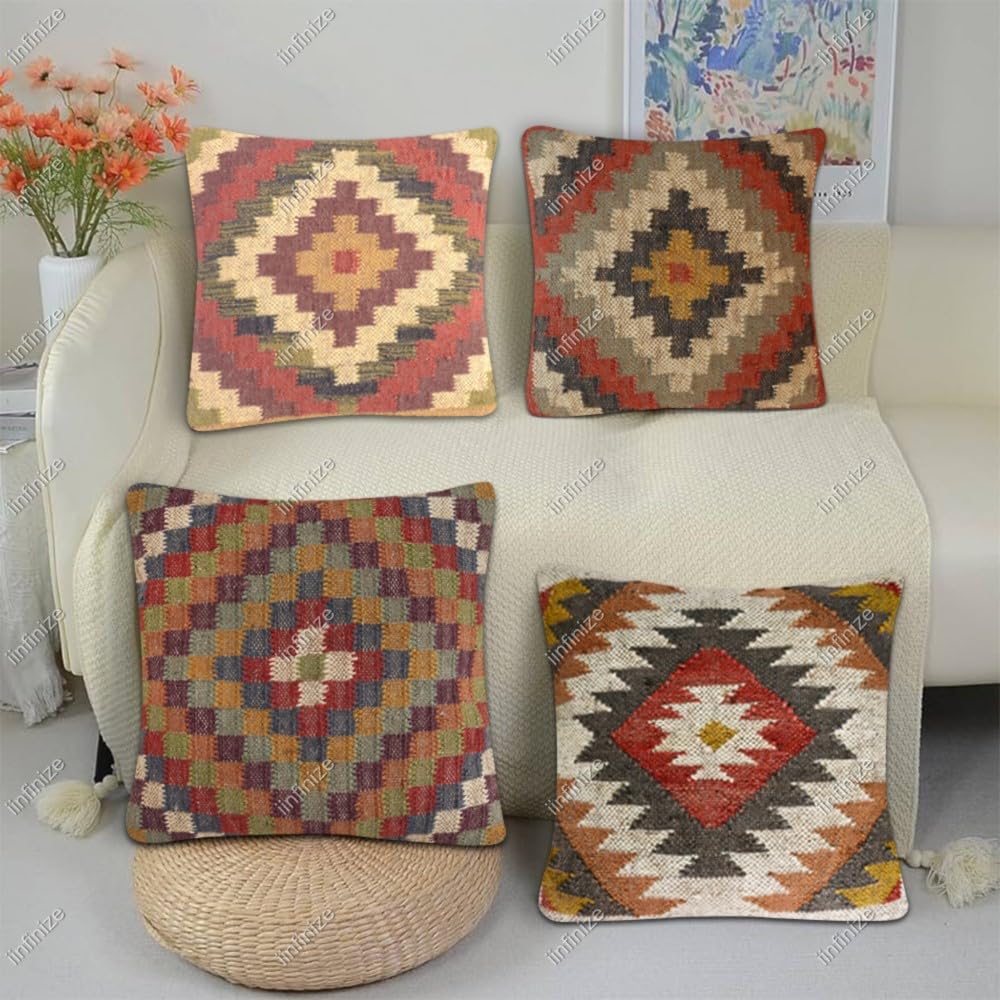 Housses de coussin en laine style traditionnel pour une ambiance de maison de famille