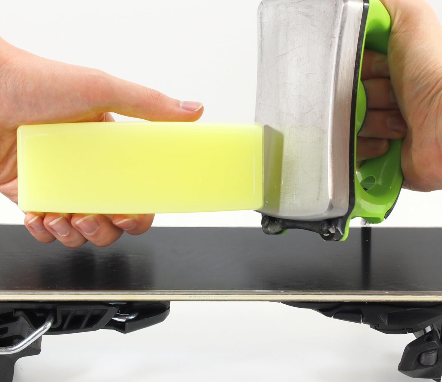 Holmenkol Alpha Mix - Yellow 150g Hydrocarbon Base Skiwax 24101