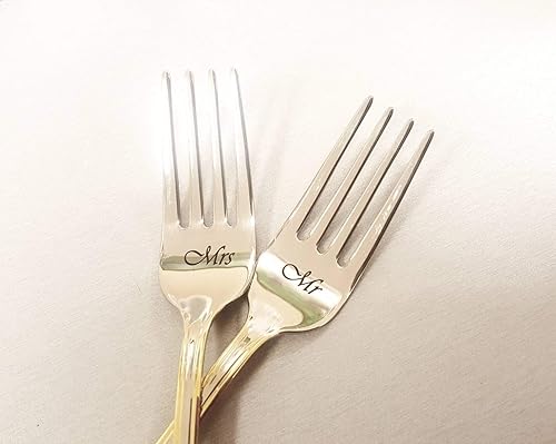 Mr mrs wedding forks with date, personalized dining set for couple, gold wedding flatware, custom engraved forks, unique silverware gift
