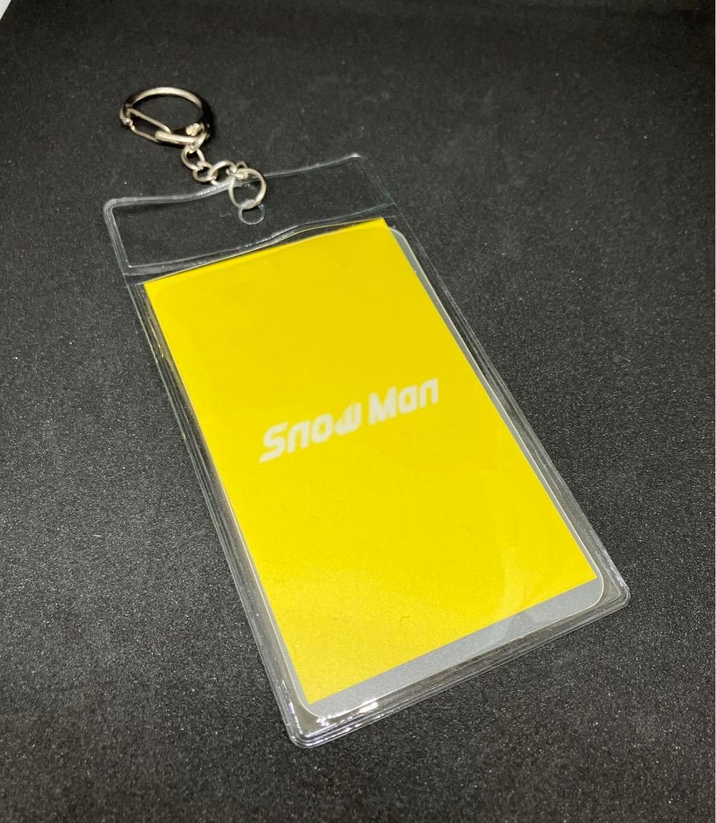 Amazon.co.jp: SnowMan 岩本照くん 名刺風カードキーホルダー : おもちゃ