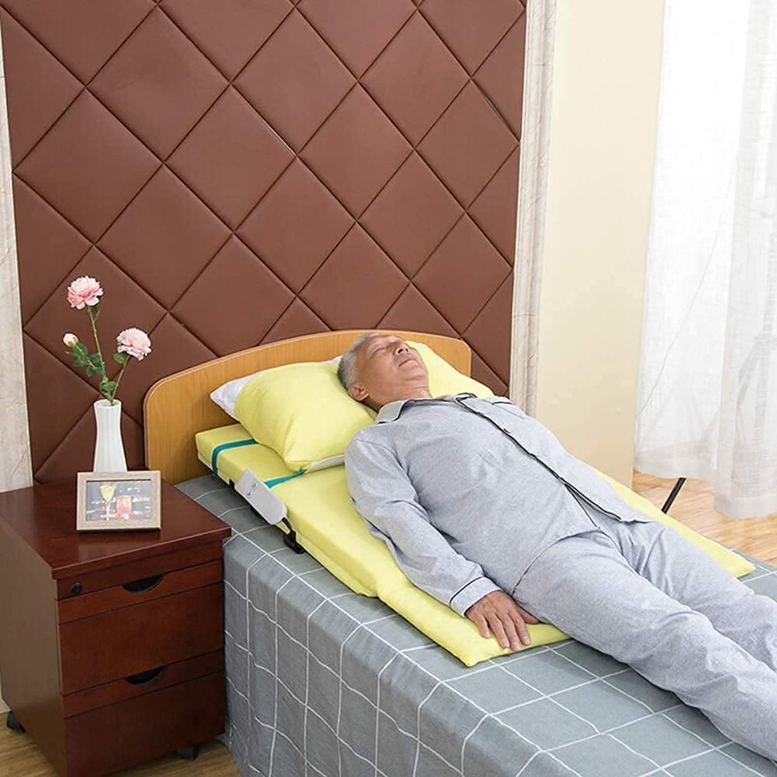 Respaldo de cama ajustable eléctricamente con sistema de bomba para cuello, cabeza y soporte lumbar