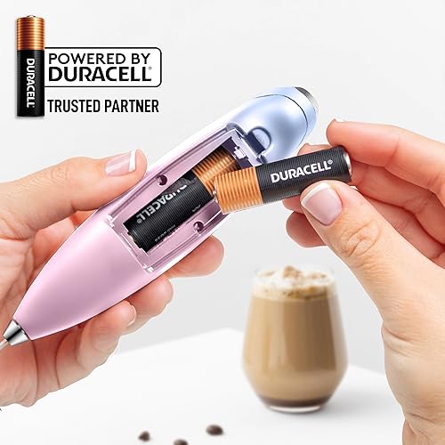 Vista 404 de Zulay Kitchen - Espumador de leche de mano con pilas AA Duracell: batidora de bebidas resistente para café, latte, capuchino y más, color aurora