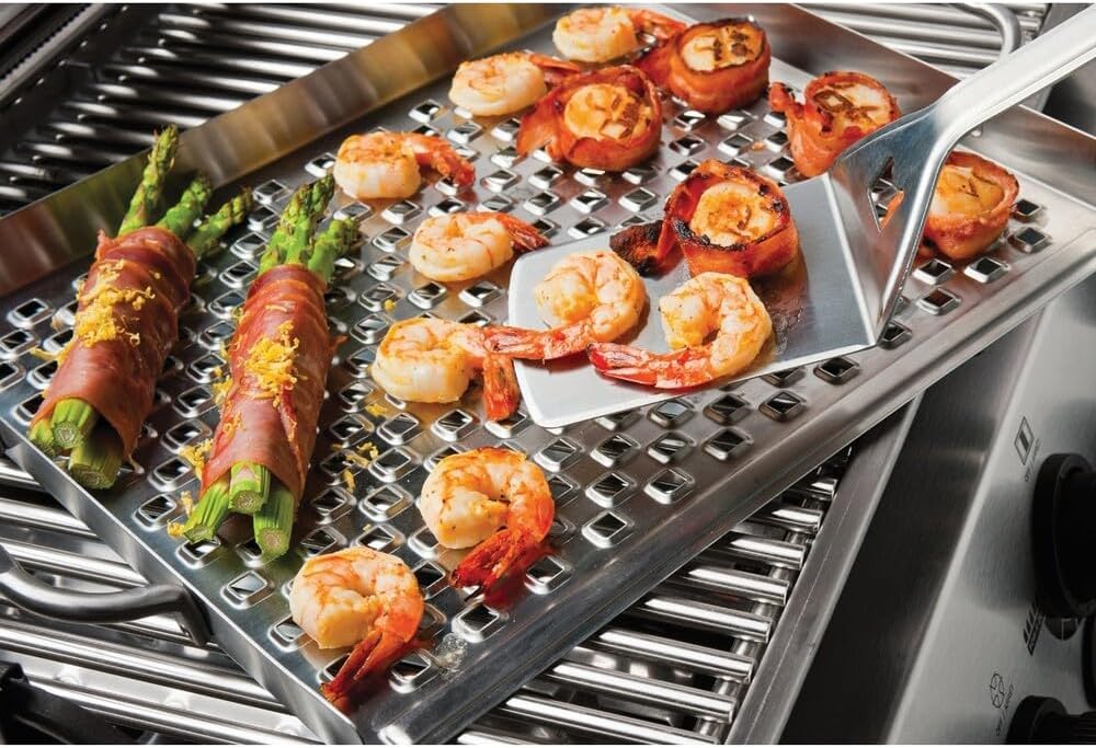 Broil King 69712 2.25" H X 18.75" L X 13.38" D Stainless Steel Grill Topper