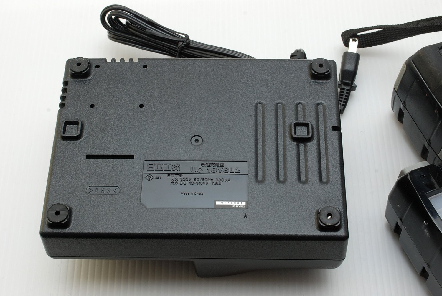 S230☆ HITACHI ☆VH14DBAL☆ インパクトドライバー✙バッテリー2つ