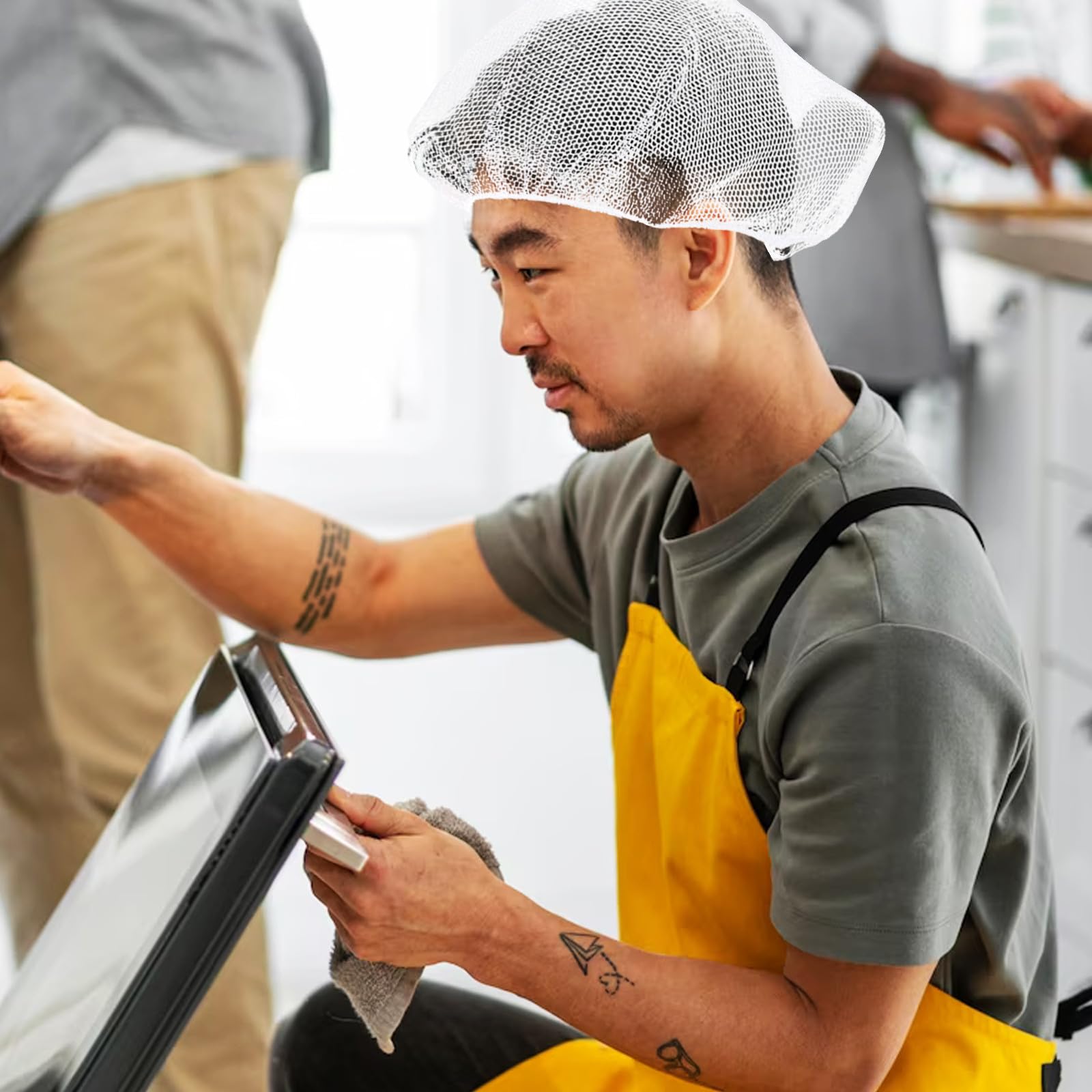 Healifty 100 Stück Einweghaarnetze aus Nylon Weiße Schutz Haarnetze mit Einweg Design Atmungsaktiv und Elastisch für Verschiedene Arbeitsbereiche