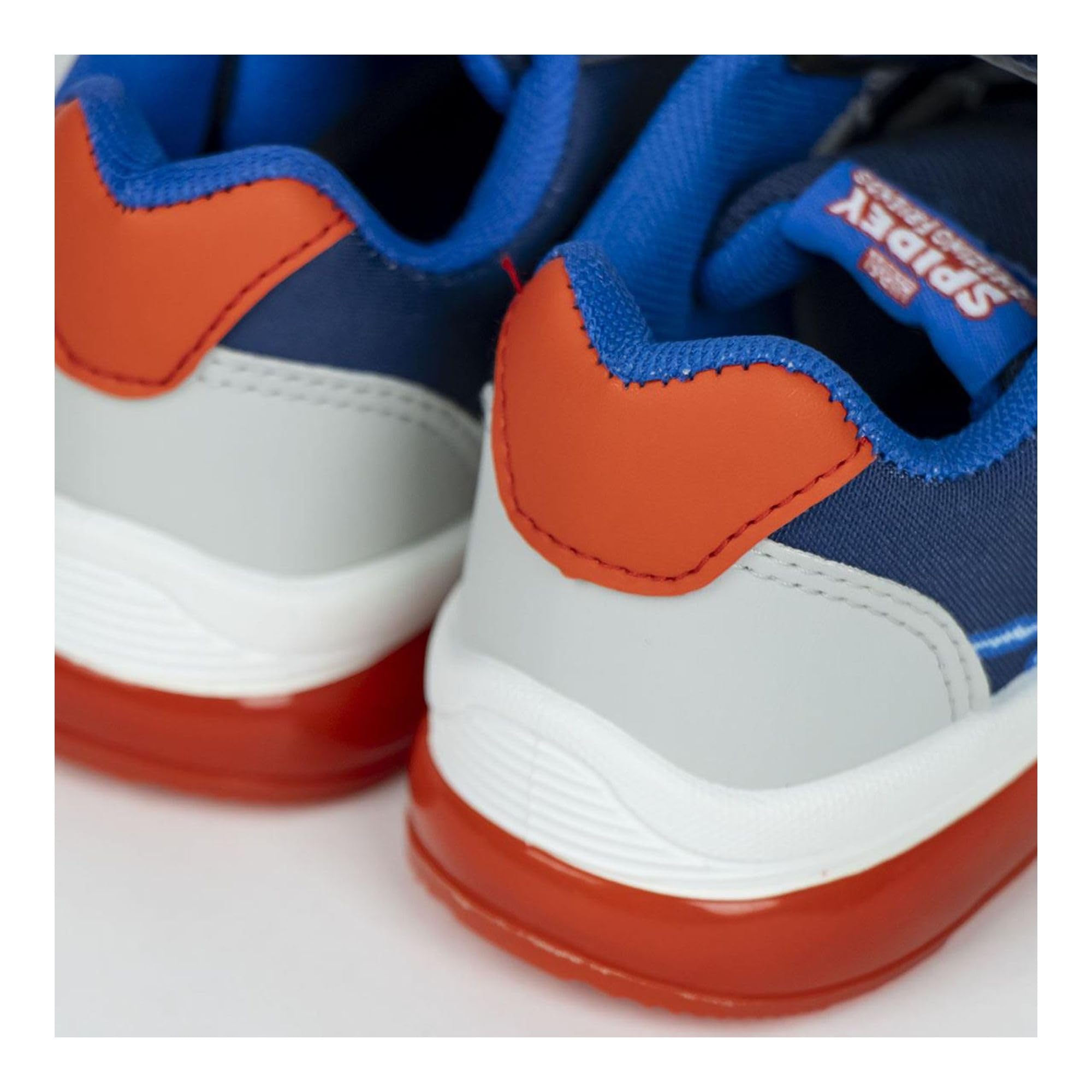 CERDÁ LIFE'S LITTLE MOMENTS Scarpe da Ginnastica per Bambini Spidey SneakerBambini e Ragazzi