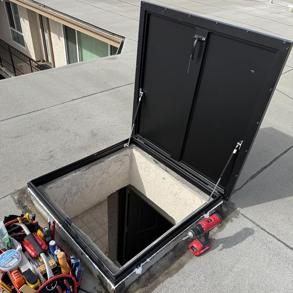 Tamaño multi gris de acero galvanizado la emergencia puerta seguridad portilla del tejado(50x70cm)