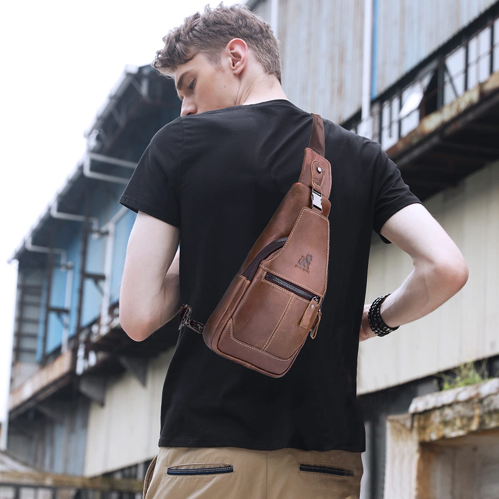 Herren Brusttasche aus PU-Leder - Wasserdichte Crossbody Umhängetasche für Handy, Casual & Outdoor Aktivitäten wie Wandern und Radfahren, braun