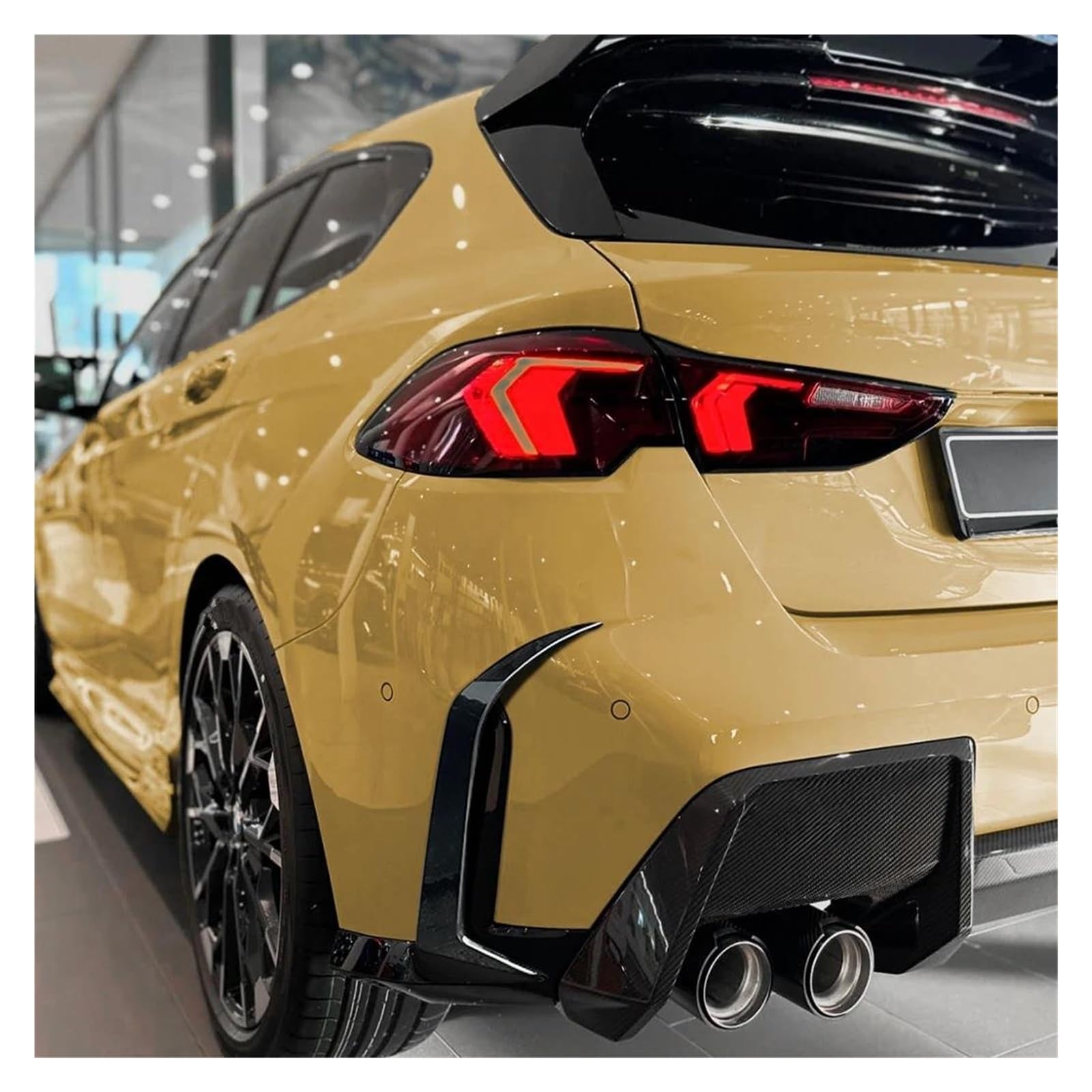 Aile Aileron Garniture de Pare-Chocs arrière de Voiture, Style MP, ailerons latéraux, Kits carrosserie pour BMW Série 1 2024+ Tuning Becquets Voiture