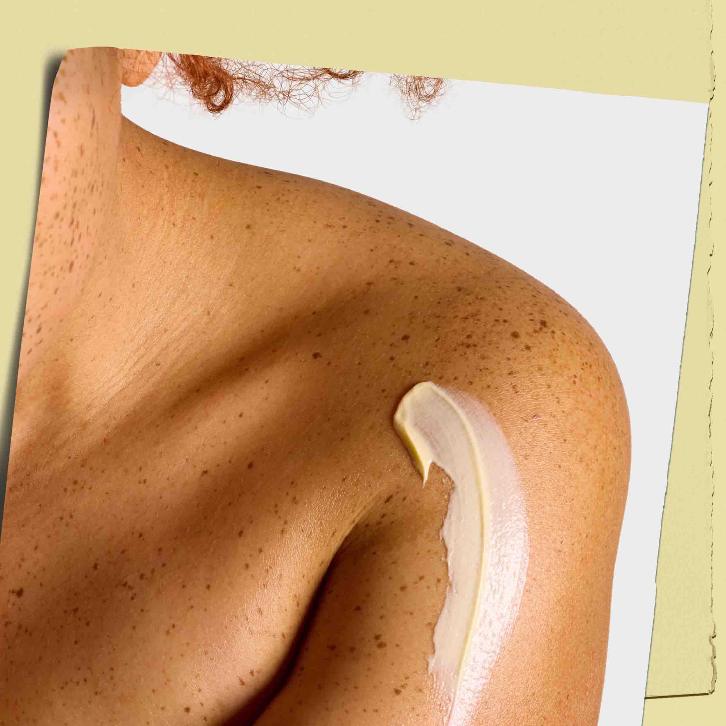 KIEHL'S Creme de Corps, reichhaltige, nicht fettende Körpercreme für trockene Haut, feuchtigkeitsspendende Körperpflege mit natürlichen Inhaltsstoffen
