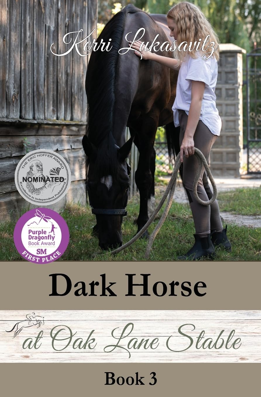 Dark Horse at Oak Lane Stable (Oak Lane Stable Novel Series)