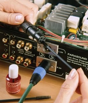 CAIG LABORATORIES DeoxIT Gold Audio/Video/Data Connector Cleaner, Enhancer & Protector Kit