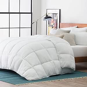 LUCID Down Alternative Comforter - Hypoallergenic - All Season - 400 GSM - Ultra Soft and Cozy - 8 Duvet Loops - Box Stitched - 3 Year Warranty - Machine Washable - King - White