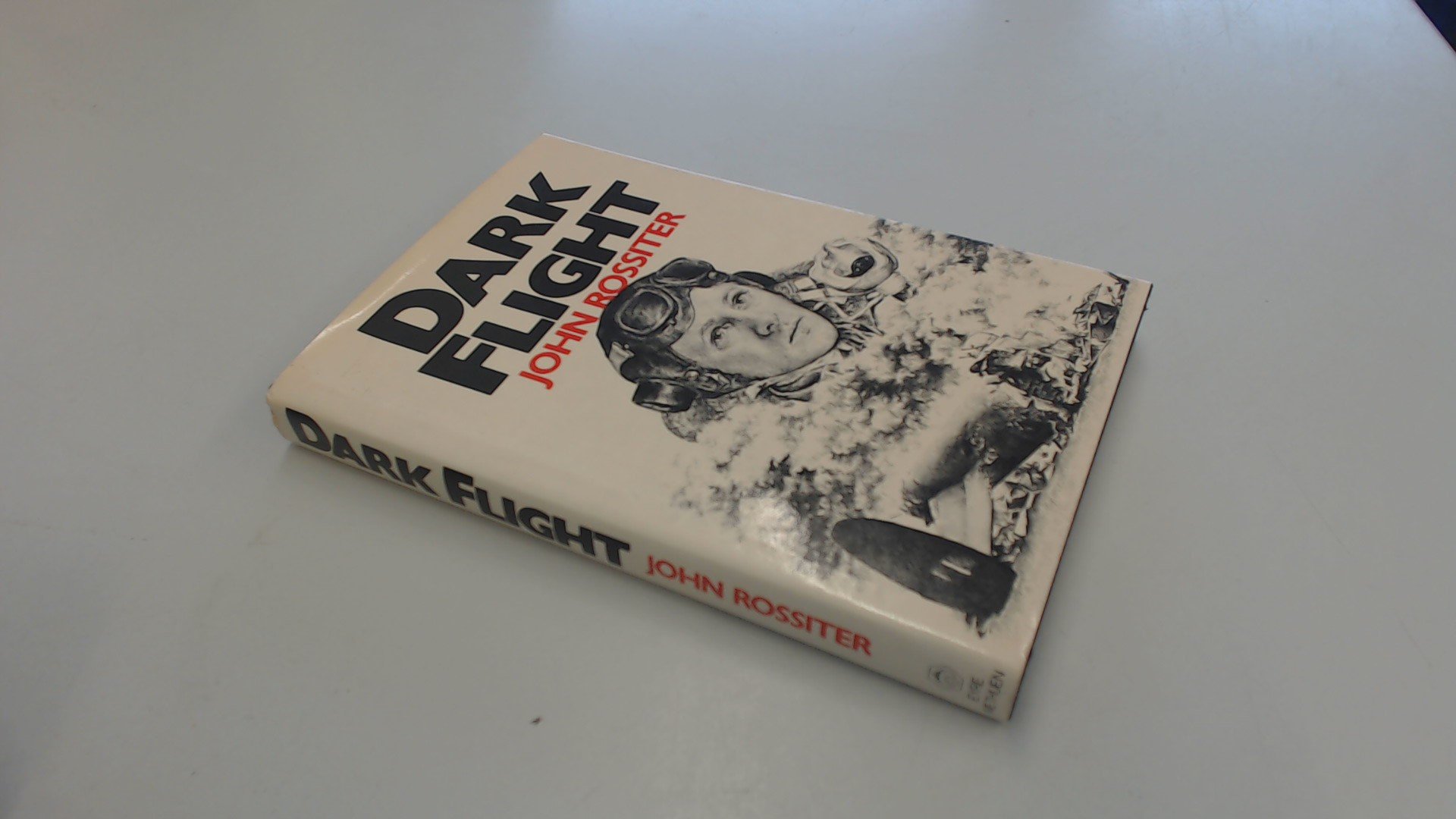 Buy Dark Flight — BookShops.in