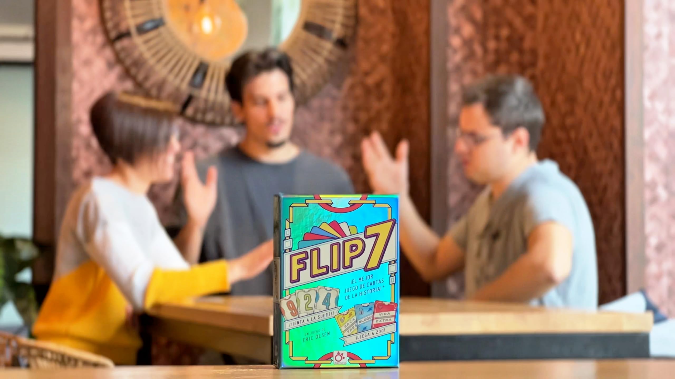 Mercurio - Flip 7 | Juego de Cartas Estratégico y Divertido | Reta tu Suerte y Tu Astucia | para Adultos y Niños +8 Años | Ideal para Fiestas, Familia y Amigos | 20 Minutos de Diversión