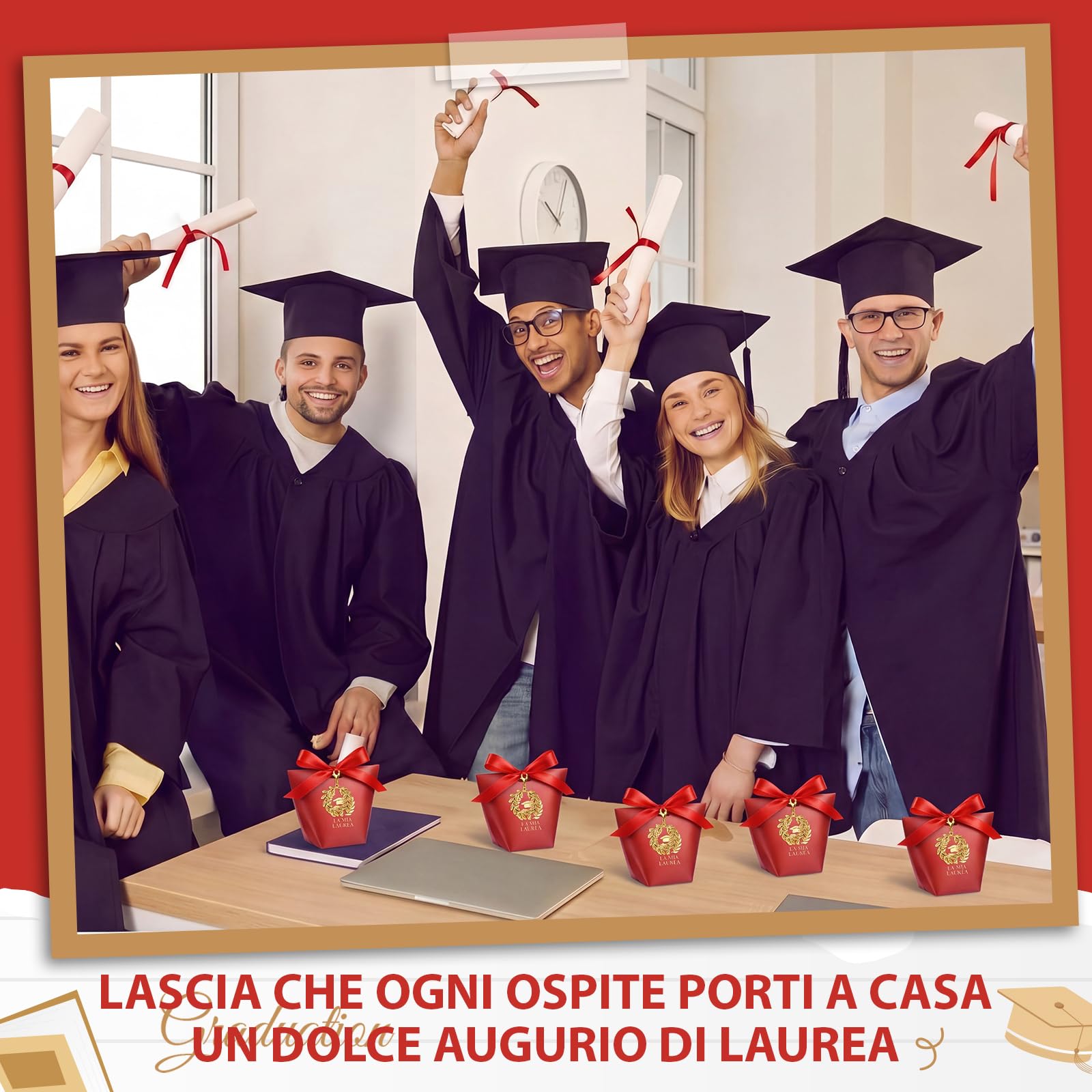 BBTO 50 Sets Cajas de recuerdos de graduación Incluye 50 Rojo cajas de recuerdos 50 llaveros de Corona de laurel 1 rollo de listón rojo Regalos de decoración para fiesta de graduación hechos a mano