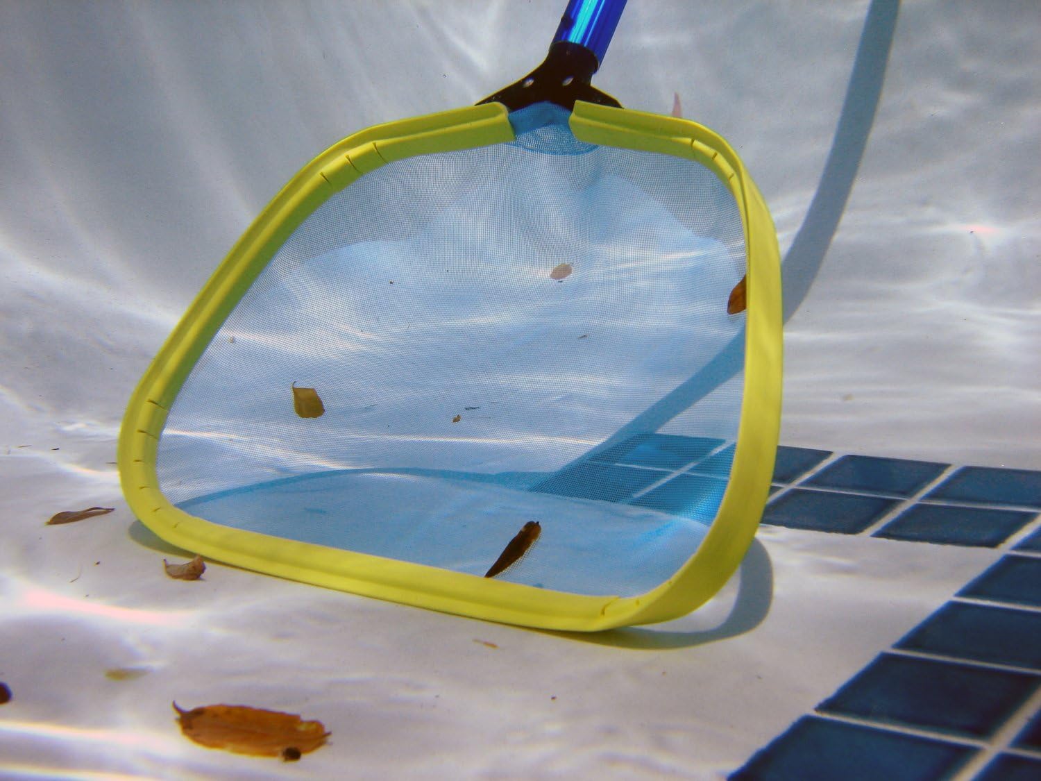 PCSKM Pelican Featherweight 16-Inch Residential Skimmer Net