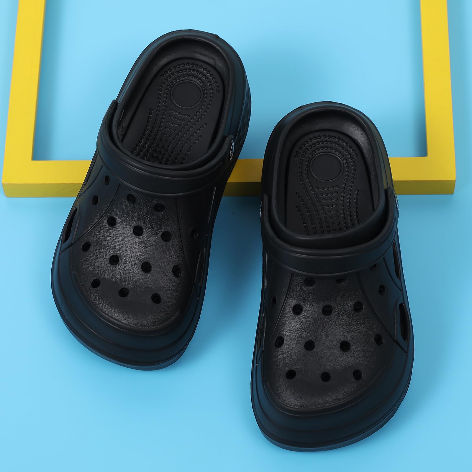 SECHRITE Platform Sabots pour Femme Tongs de Loisirs et vêtements de Sport Sabots de Sanitaire avec Charms Clogs de Wedge Tailles, 36-42 EU