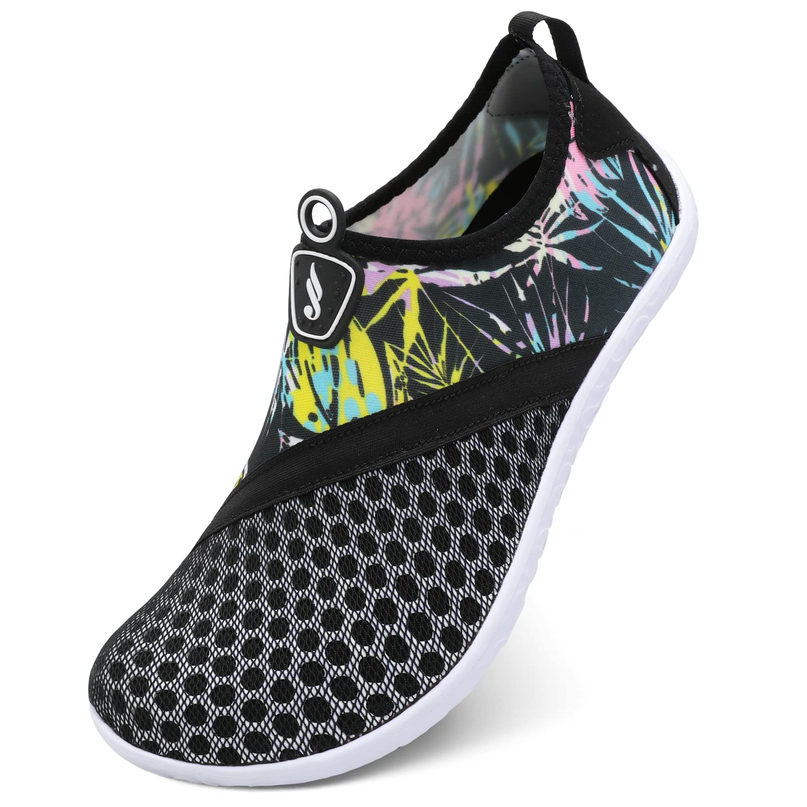 Photo 1 of JIASUQI Athletic Hiking Beach Water