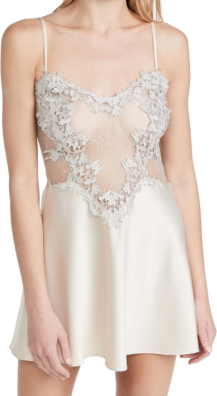 Flora Nikrooz Women's Showstopper Chemise