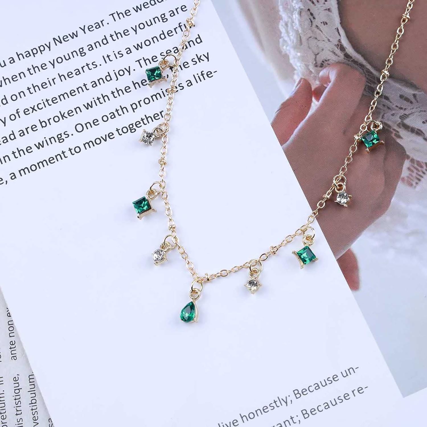 Vintage Tiny Teardrop Emerald Dangle Necklace Cz Rhinestone Choker Necklaces Emerald Pendant Necklaces Small Green Square Necklace Jewelry for Women - Image 4