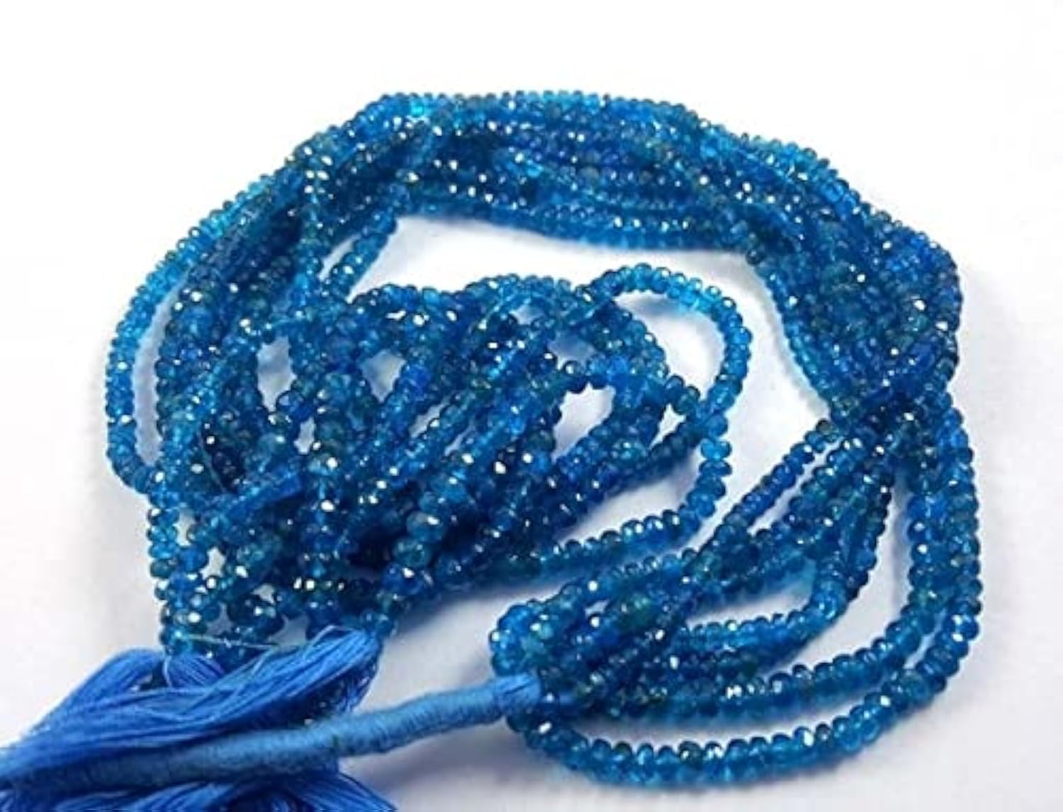 Apatite bleue facettée LKBEADS : collier de perles précieuses de 44 carats