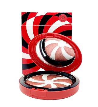 M.A.C Hypnotizing Holiday Hyper Real Glow Duo - Fortune Teller/Blizzard Wizard .28 Oz/8g