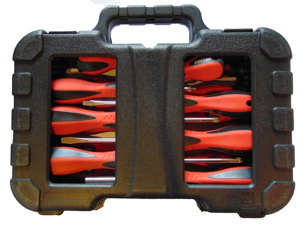 Dekton 58pc Screwdriver and Bit Set - Srong Blow Molded Storage Case with Carry Handle, Red - Image 2