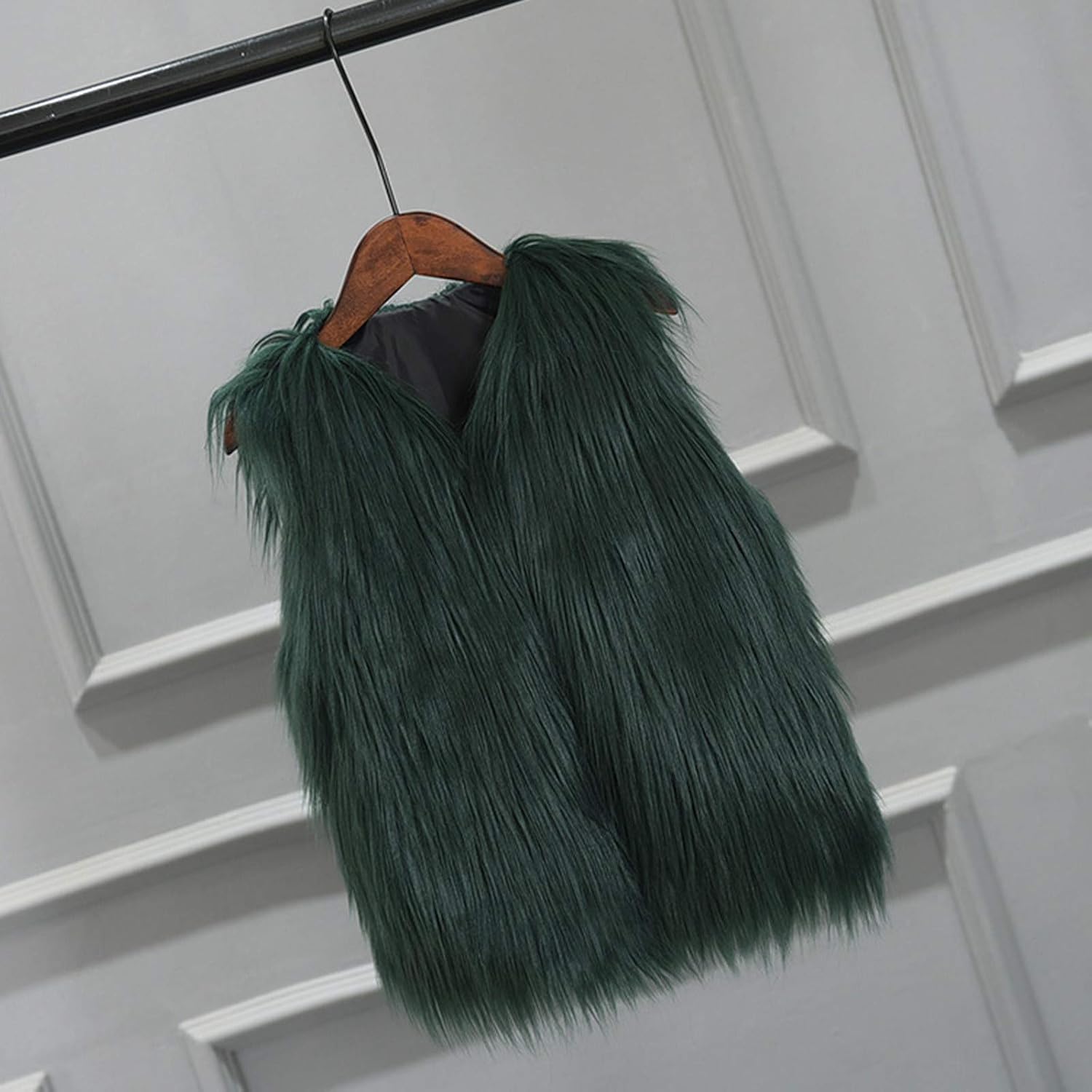 Girls Faux 𝗙𝘂𝗿 Vest Furry Open Front Cardigan Shaggy Short Coat Fall Winter Jacket V-Neck Waistcoat Sleeveless Cardigan