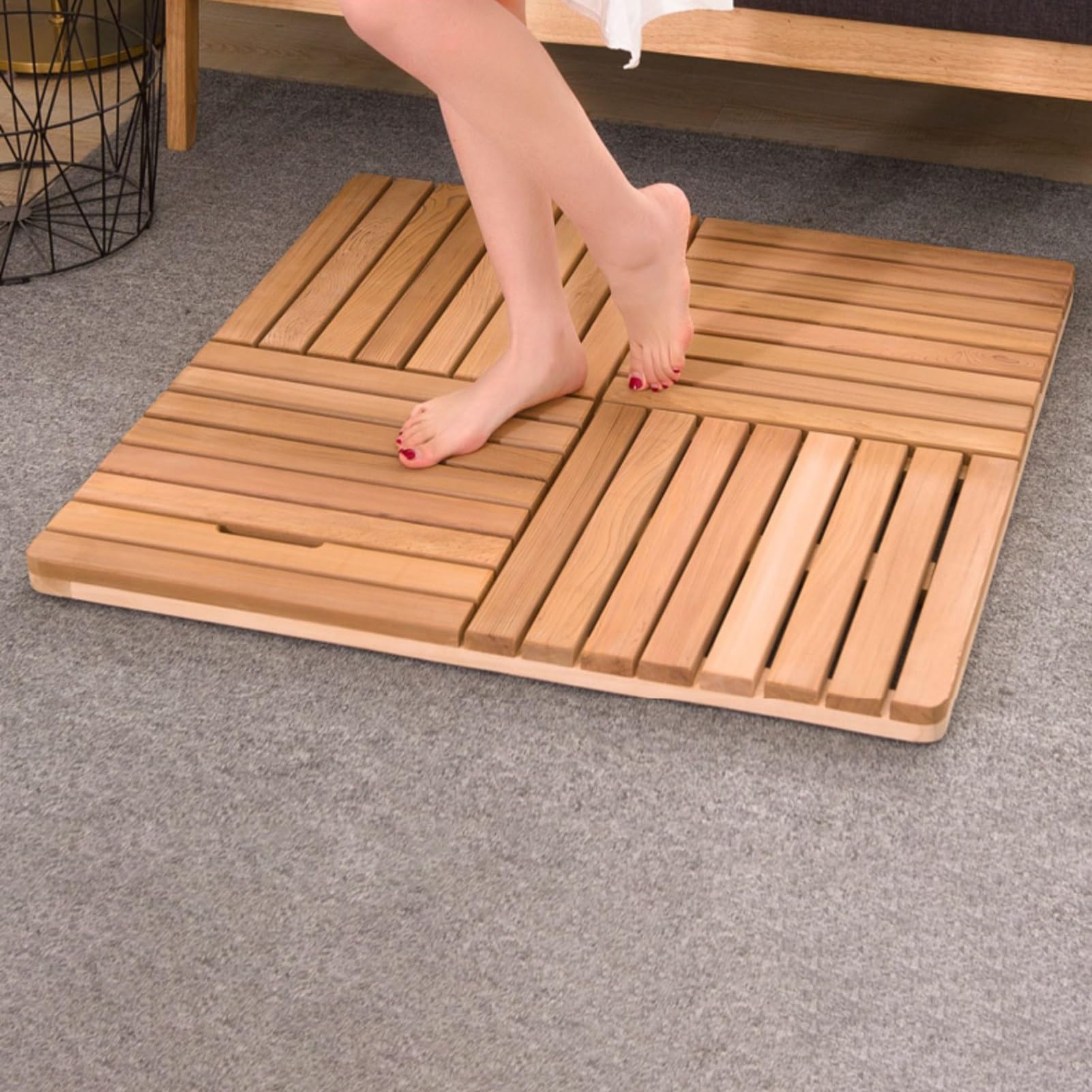 QIYFOZ Waterproof Anti-Slip Patchwork Wooden Bath Mat - Drain Board Shower Mat for Bathroom, Pool & Beach - Brown 60cm x 70cm (23.6" x 27.5")