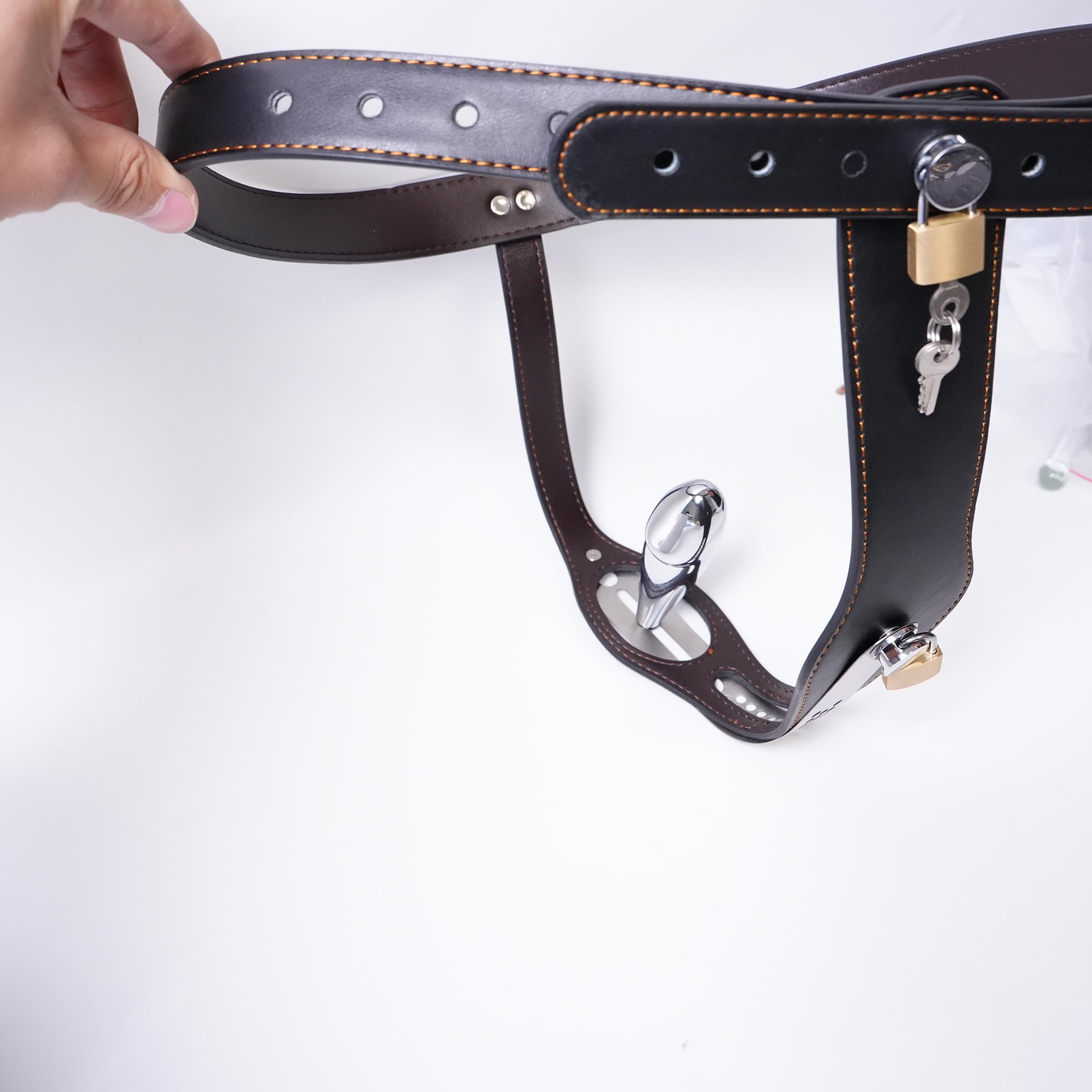 Noir Ceinture de chasteté pour femmes en PU-cuir avec Plug anal C