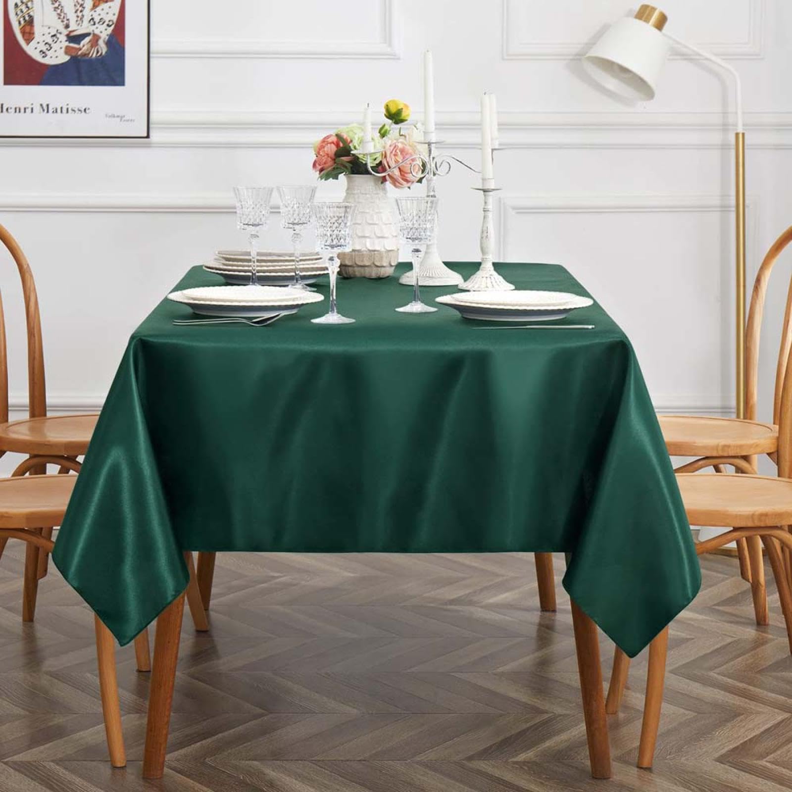 Nappe en satin rectangulaire 145x300cm au fini brillant et toucher soyeux haut de gamme