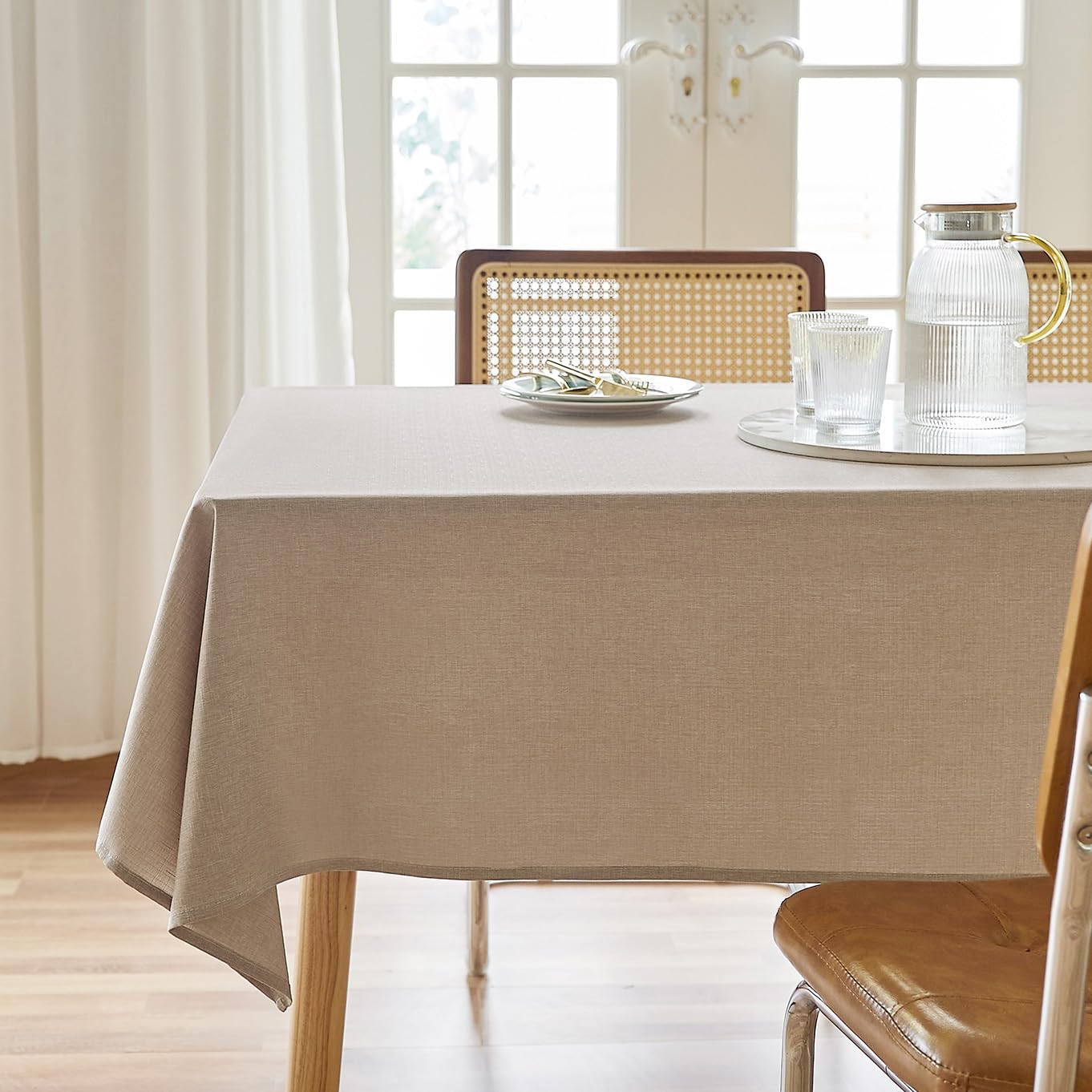 AUSSPVOCT Textured Tablecloth Rectangle 60x84 Water Resistant Spill-Proof Wipeable Table Cloth Wrinkle Free Fabric Dining Table Cover for Outdoor Christmas Holiday Parties Kitchen Decor