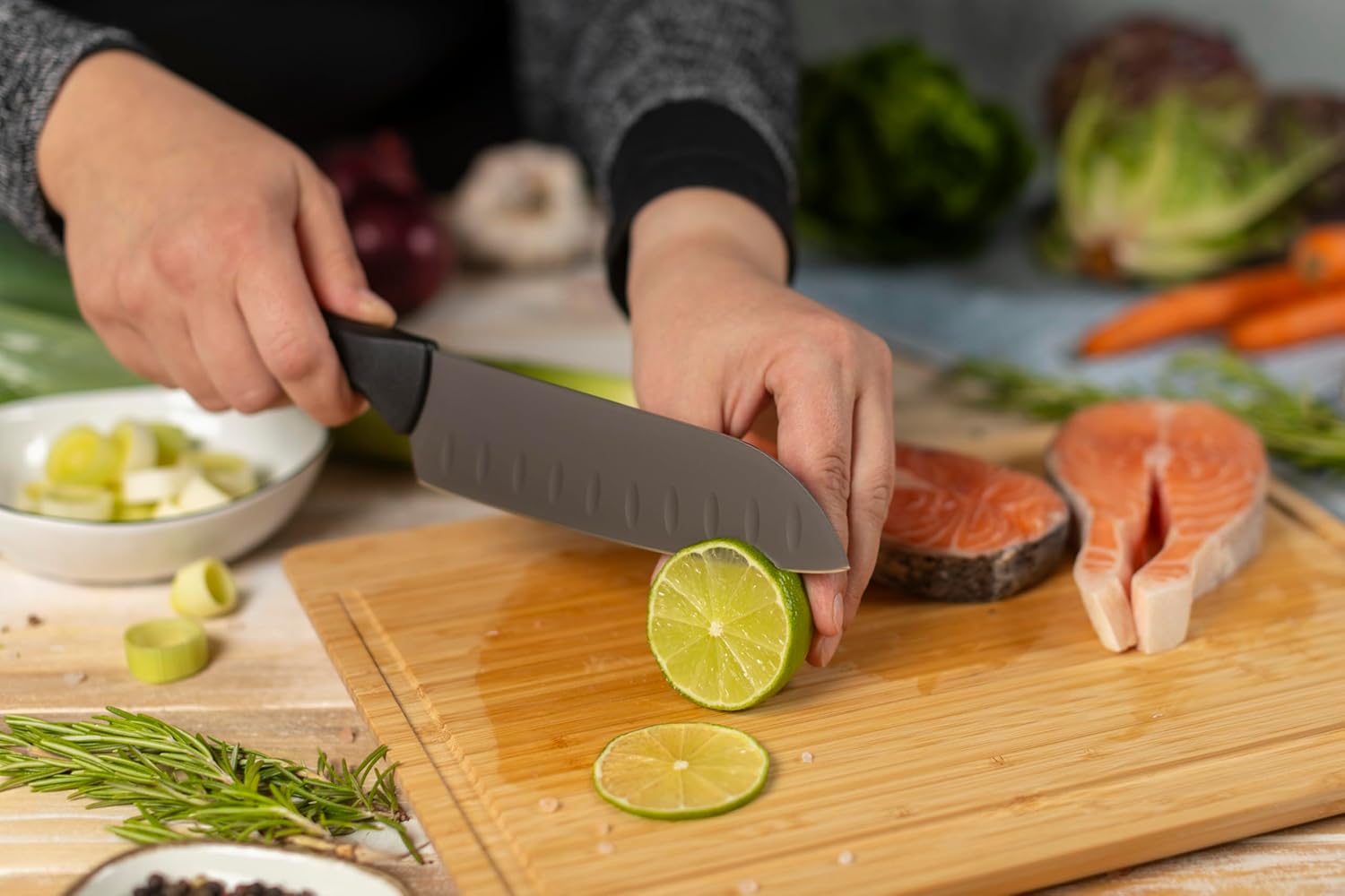 Kuhn Rikon ICED Santoku Knife 6.3 Inch, Ice Hardened German Stainless Steel, Razor Sharp Titanium Coated Blade, Precision Everyday Kitchen Knife