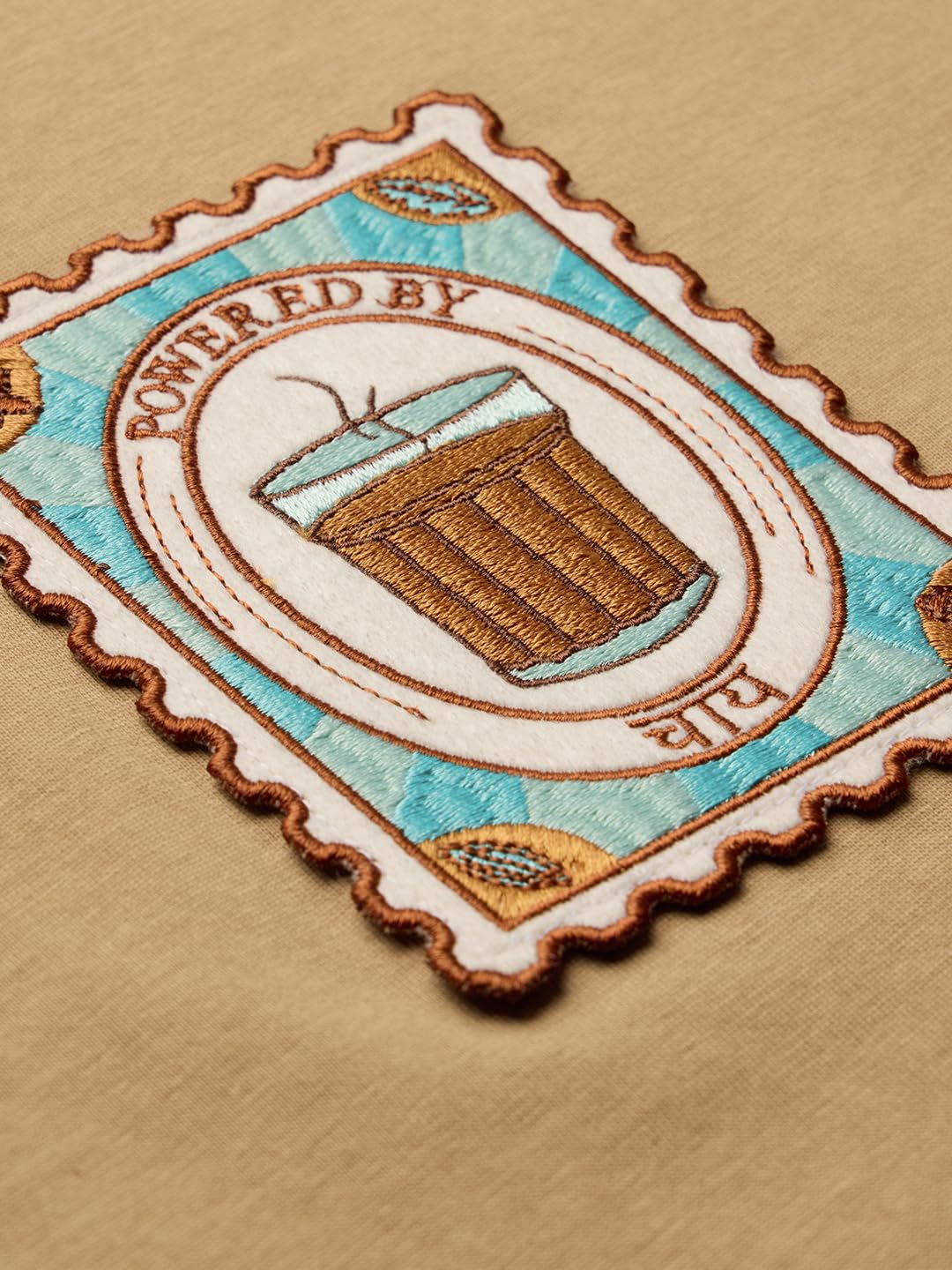 The Souled Store Chai Stamp - Camiseta de algodón con cuello redondo para mujer y niña, color marrón