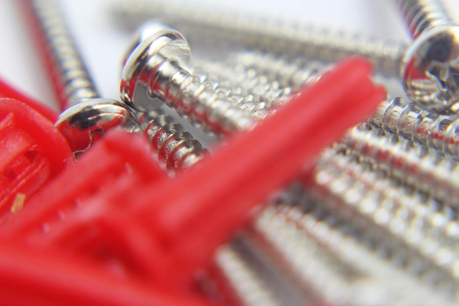 Flash Deals - 50% OFF Set of 30 Project Partners Wall Anchors with Reusable Case