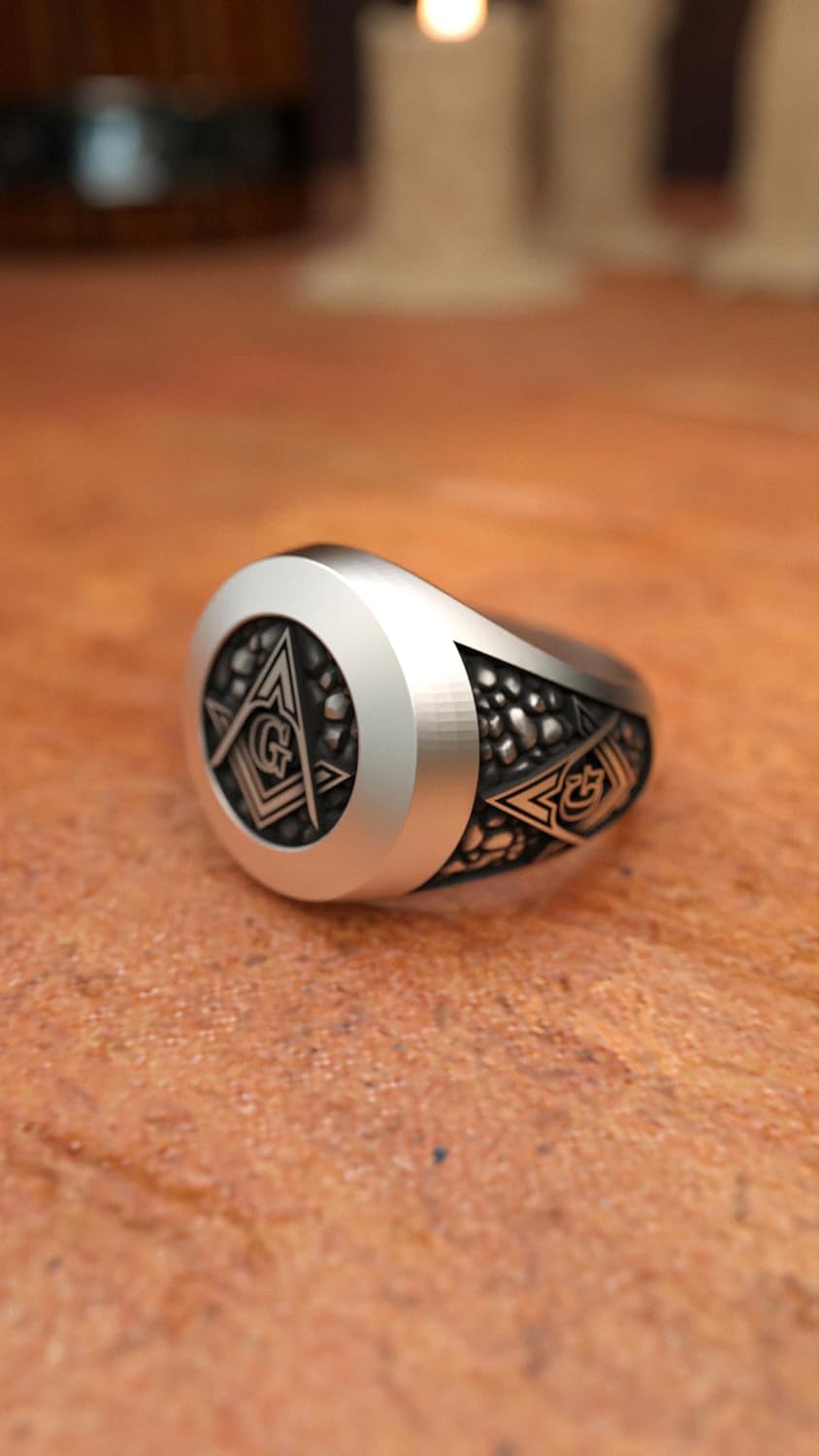 Elegant 925 Sterling Silver Masonic Signet Ring - Handcrafted Freemason Symbol Jewelry