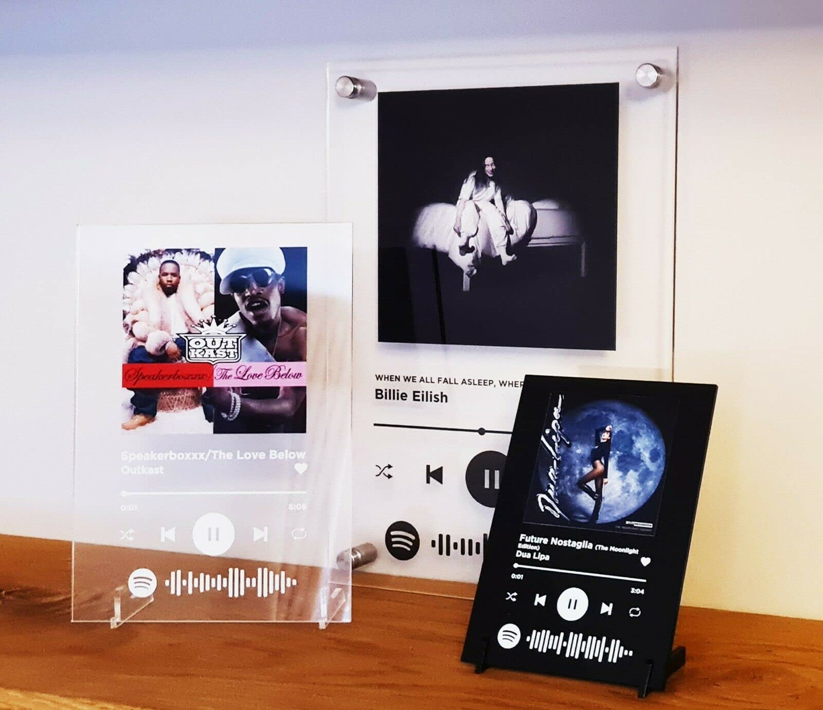 Personalised Scannable Spotify Plaque (A5 (210x148mm), Wall Mount, Black)