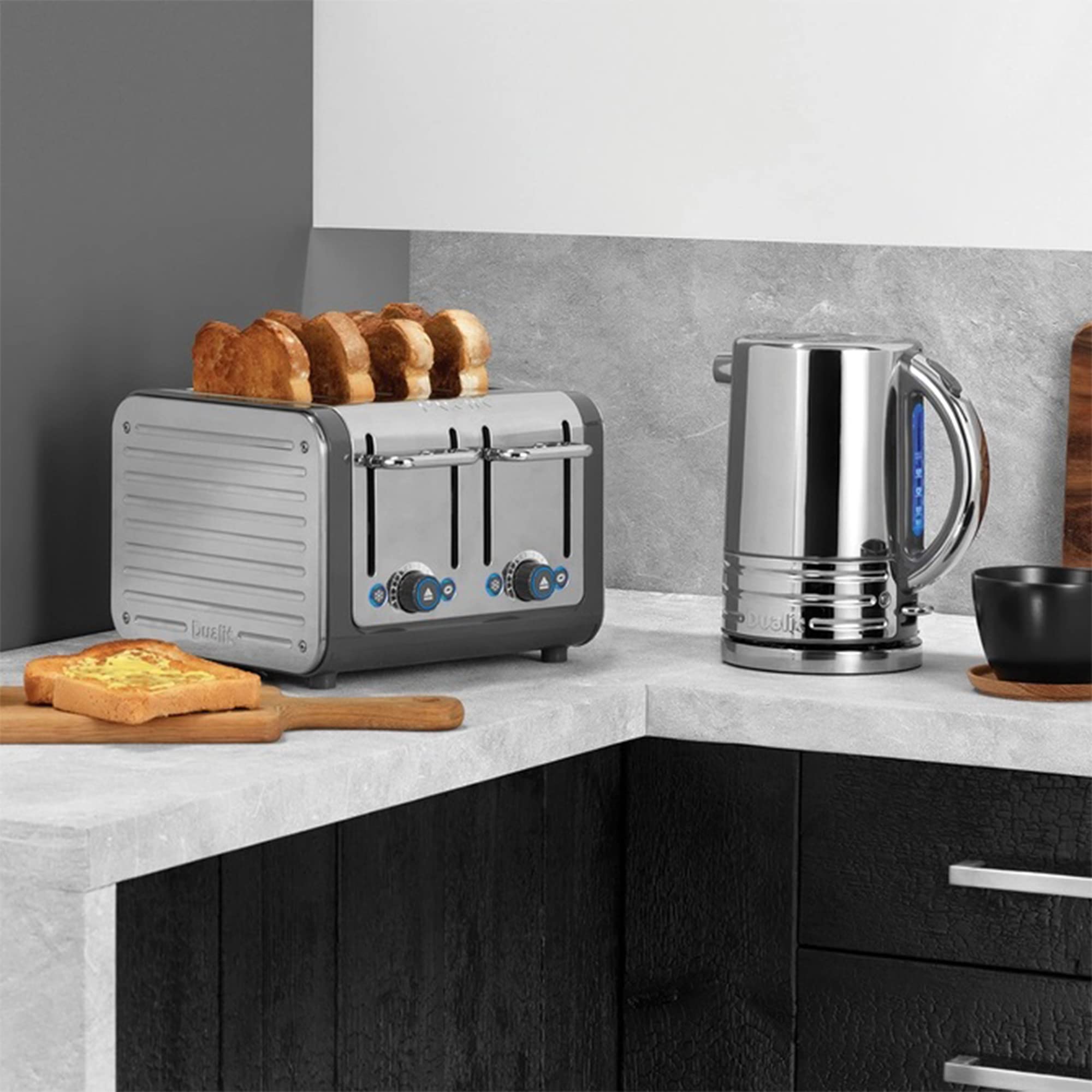 Dualit Caldera clásica y tostadora de 4 rebanadas 1.5L ranura extra ancha Bagel y Bun calentamiento función de descongelación 2.3kW