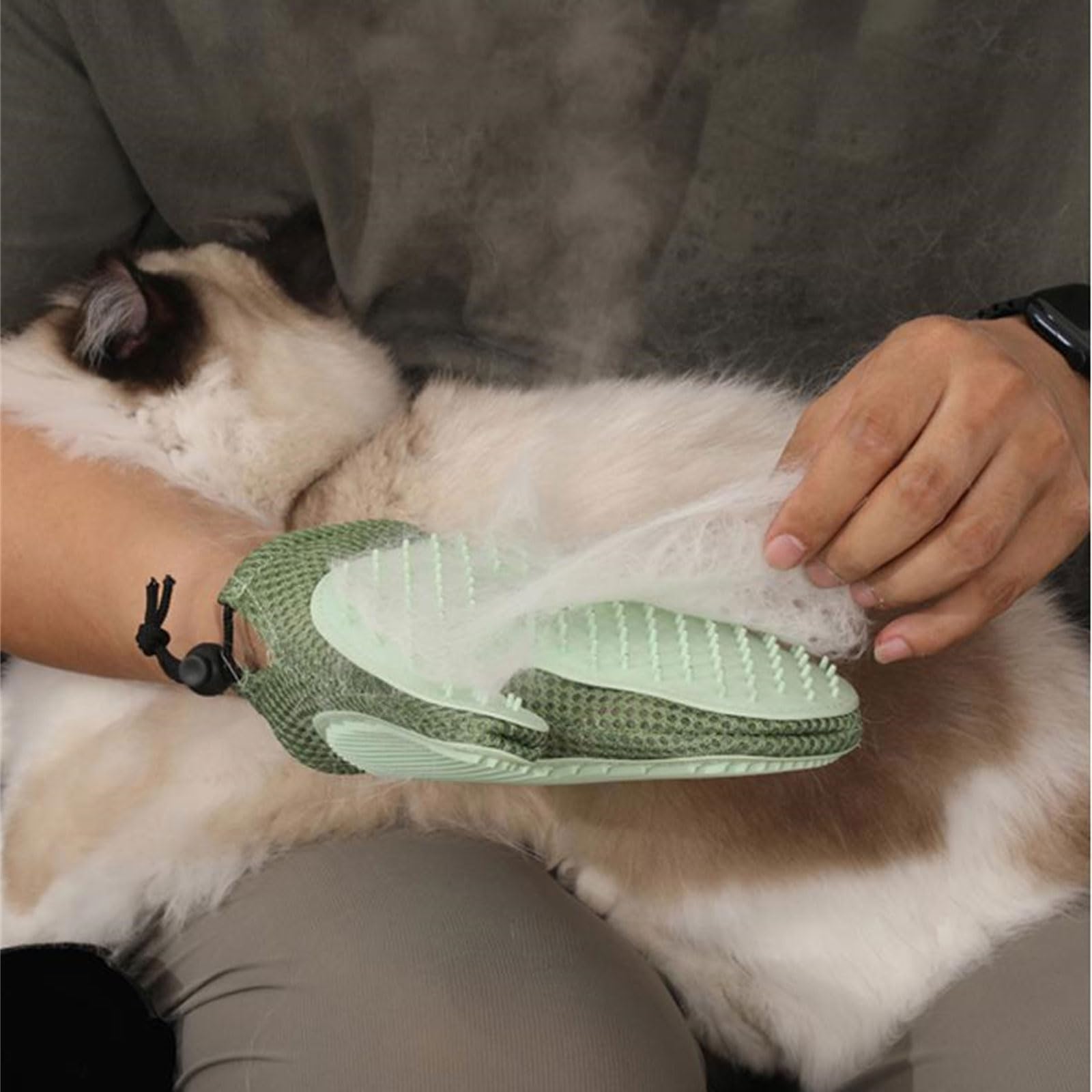 Guanto per animali domestici con funzione spray riduce l'elettricità statica massaggio morbido strumento sicuro per la rimozione dei peli dei gatti spazzola per animali domestici
