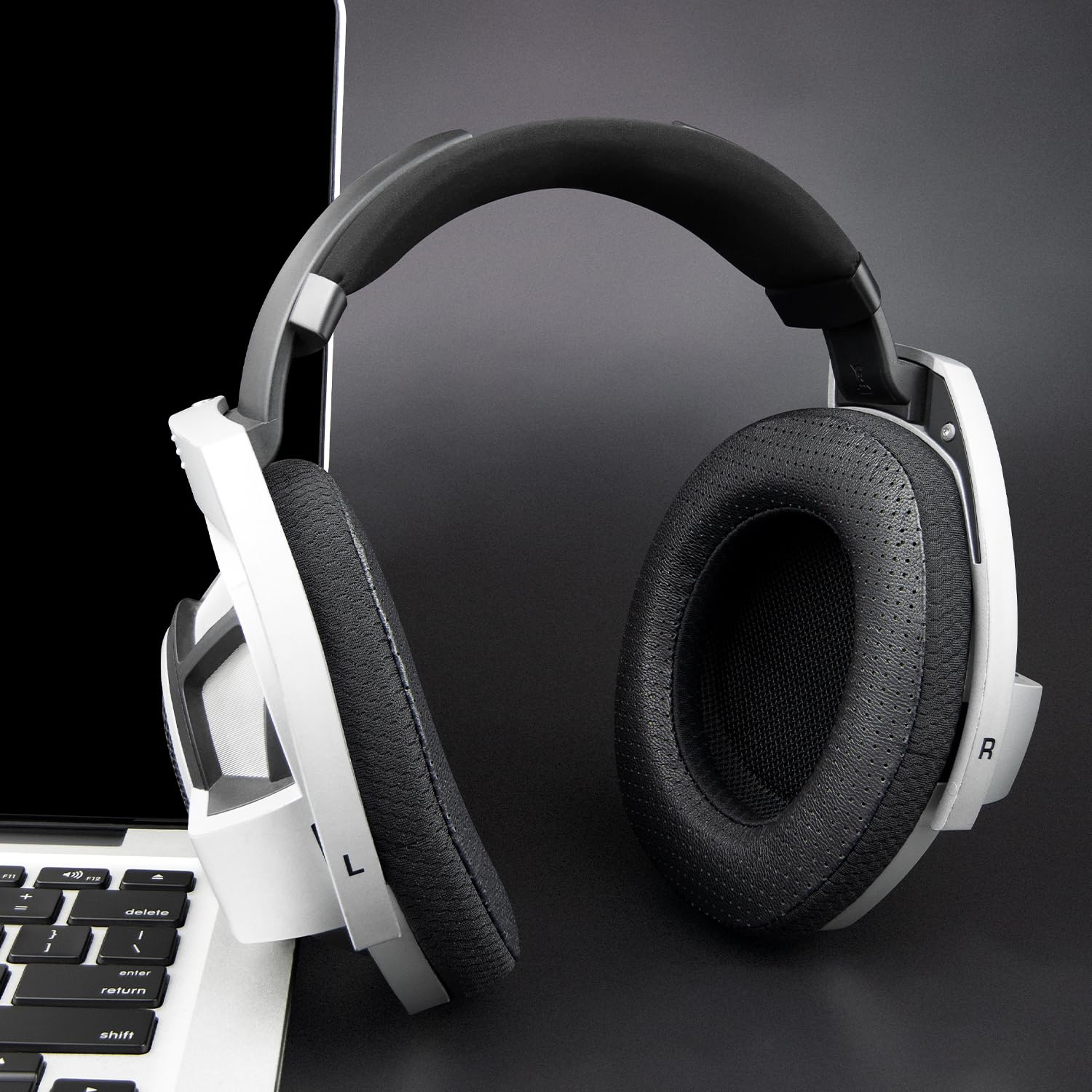 SOULWIT Lammfell Ersatzpolster Ersatz Ohrpolster für Sennheiser HD800/HD800S HD 800-Kopfhörer, Polster mit langlebigem Mesh-Gewebe, Noise-Isolation-Gedächtnis-Schaumstoff