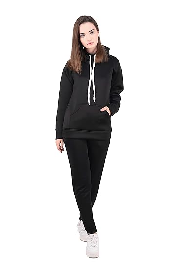 Ladies tracksuit for winter Clearance