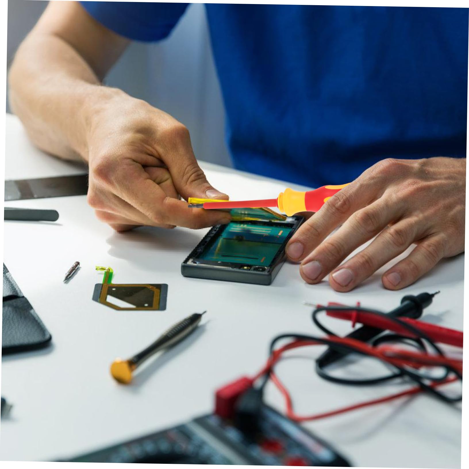 Tofficu 5 Set Cacciaviti Isolati per Elettricisti Kit Completo Elettrici per Riparazioni Domestiche e Lavori Elettrici Valigetta Inclusa Utensili Pratici e Sicuri per Ogni Occasione
