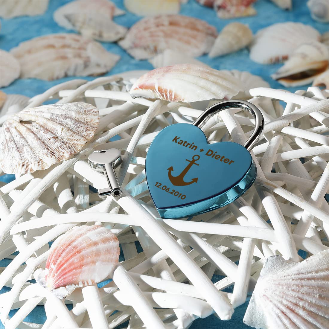 LIEBESSCHLOSS-FACTORY Piccolo Lucchetto d'amore con incisione personale a forma di cuore Nero, Confezione regalo e molto altro ancora… Personalizza ora lucchetto inciso