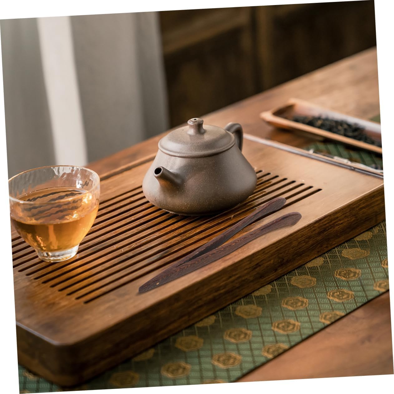 SHOWERORO 2pcs Wooden Tea Tongs for Chinese Tea Ceremony with Refined Finish and Sugar Cubes Elegant Craftsmanship