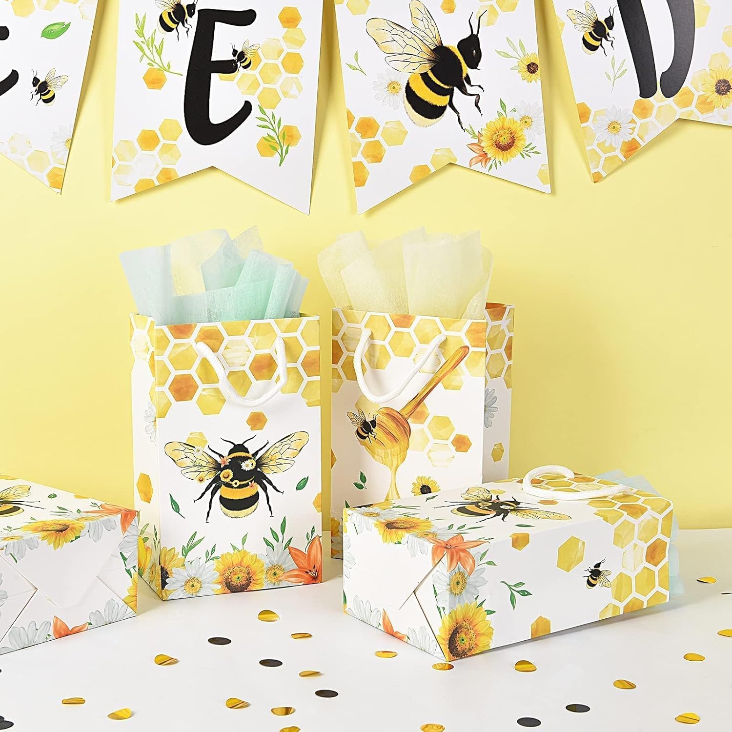 WERNNSAI 16 Pack Bee Gift Bags - Honey Bee Party Supplies Favor Bags for Kids Girls Birthday Bumble Bees Birthday Decorations Beehive Candy Treats Goodies Bags with Handle for Baby Shower Wedding - Image 3