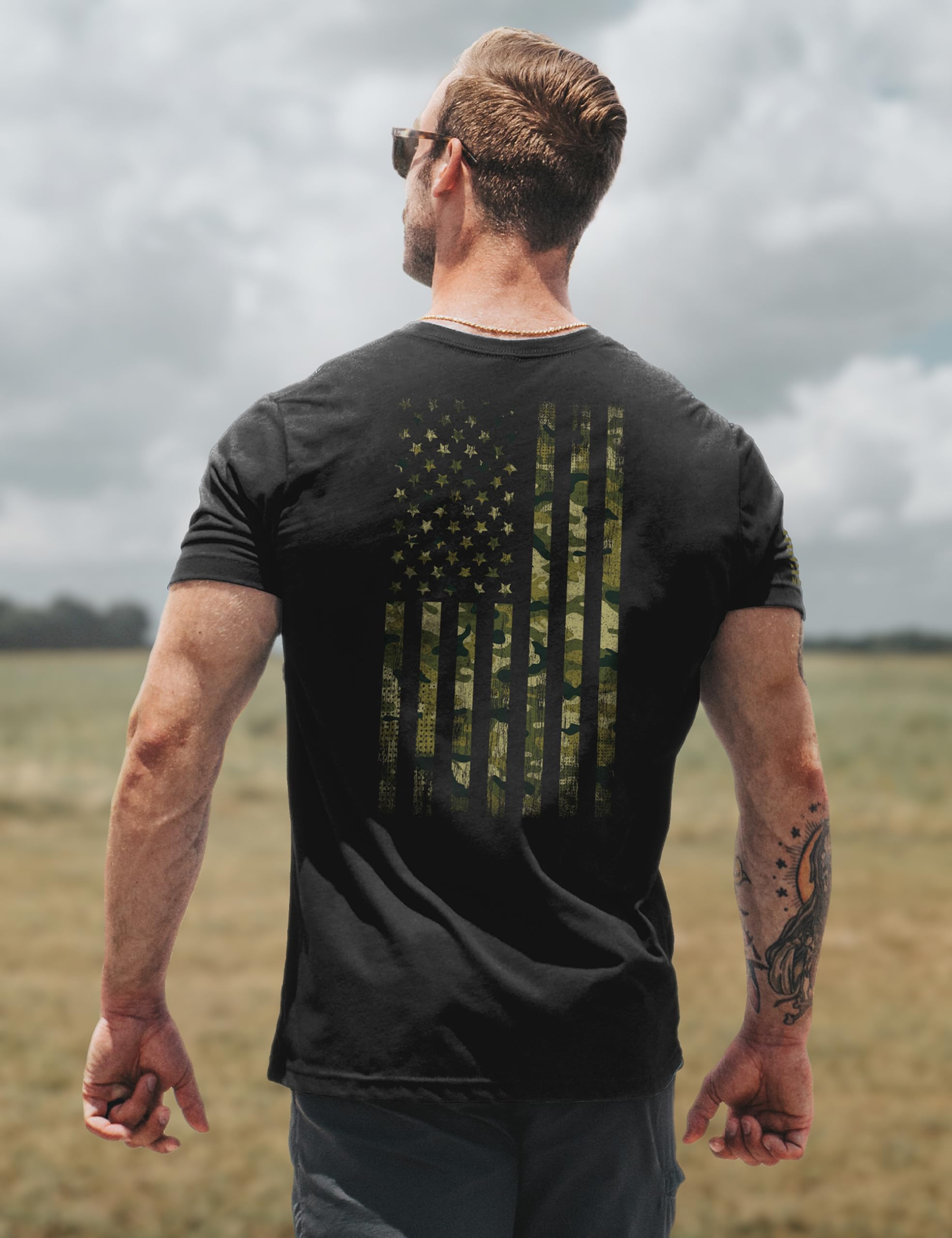 Nine Line T-Shirt mit amerikanischer Camo-Flagge, Symbol der Freiheit, patriotisches Hemd, Amerika-Flagge, Veteranen-Bekleidung, hergestellt in den USA
