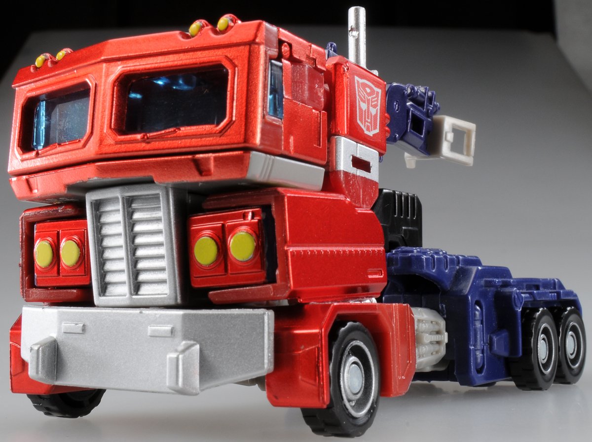 Amazon.co.jp: トランスフォーマー UN06 TFユナイテッド オプティマス 