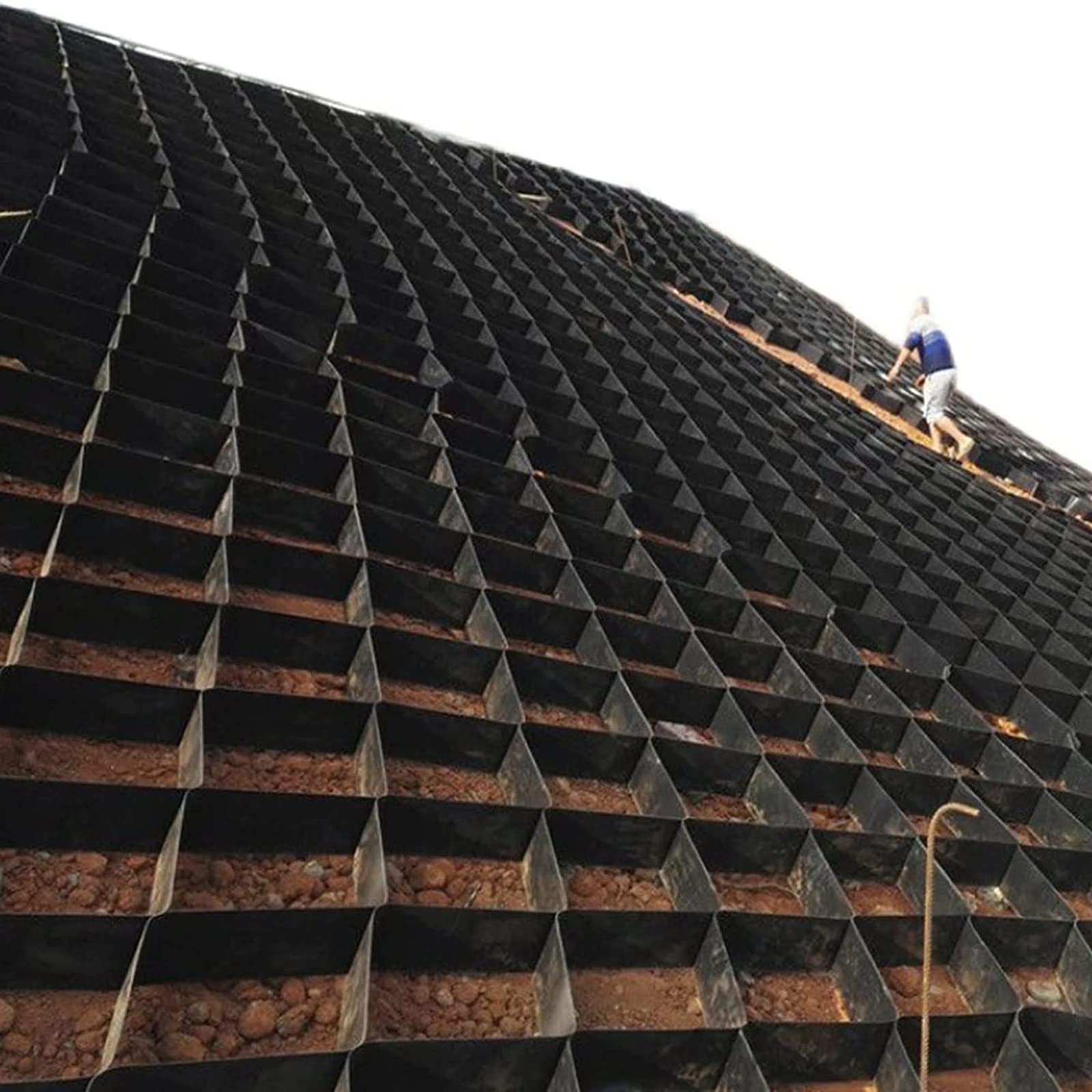 Photo 1 of Slope Grid Erosion Control, 2 Inch Honeycomb Geo Grid Ground Grid for Patio Shed Garden, Strength Driveway Grid Pavers for Gravel, Load 800kg (Color : W x L, Size : 2x6 m/6.5x20 ft) 2x6 m/6.5x20 ft W x L

unable to measure.  Item differs from stock pics s