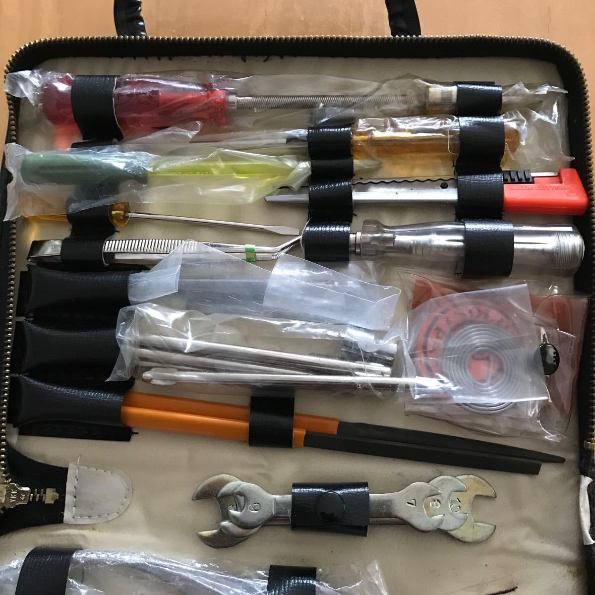 Amazon | レアレトロナショナル ツールセット NO.200C 工具セット